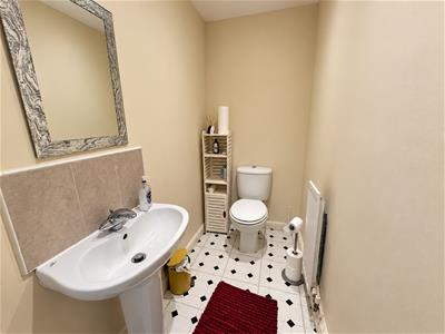 Picture 4